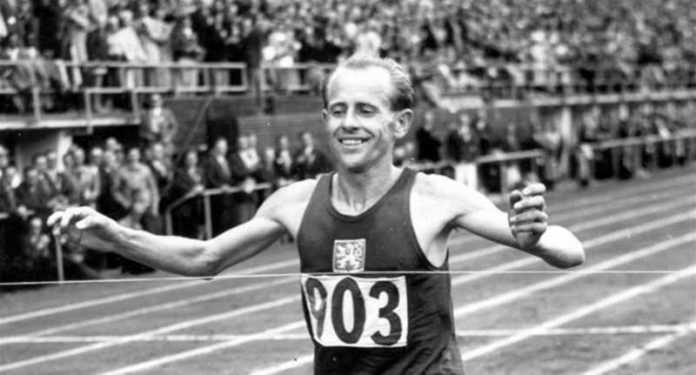 RKA43e4e5_zatopek1 Gazzetta dello sport presenta nuova collana a Praga