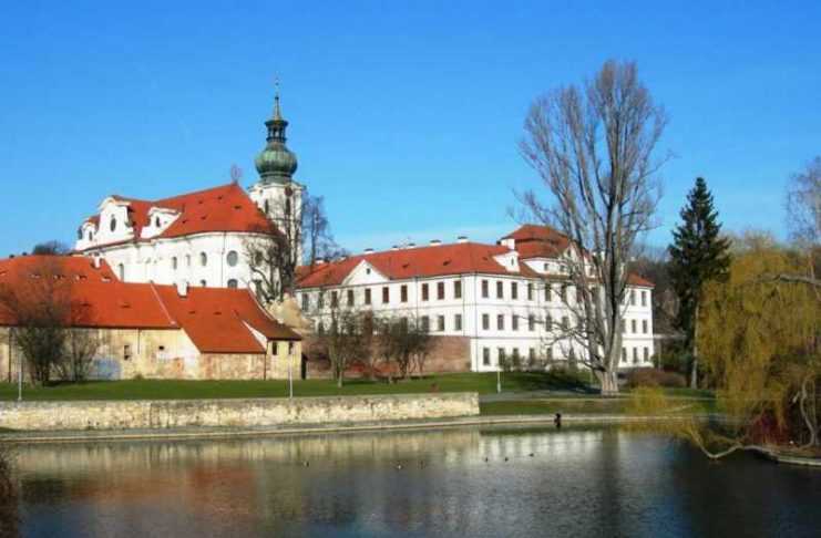 Quartieri di Praga: Břevnov e il monastero più antico della Repubblica Ceca