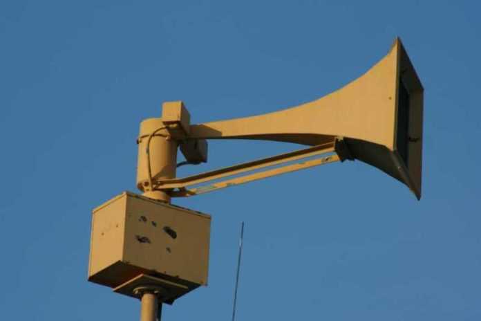 Federal_Signal_Thunderbolt_1003_head Repubblica Ceca: perche' suonano le sirene ogni primo mercoledì del mese?