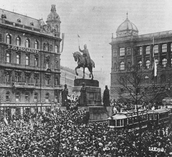 800px-28-_rijen_1918 Festività ceche: 28 ottobre, nascita della prima repubblica cecoslovacca