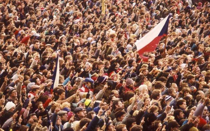Festività ceche: 17 novembre, la Rivoluzione di Velluto