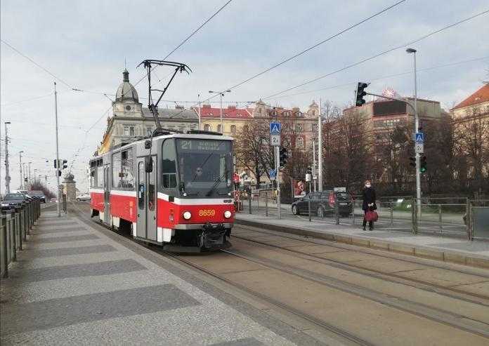 Orari del Tram Praga Disinfezione Coprifuoco