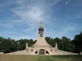 Mohyla míru: il monumento alla pace