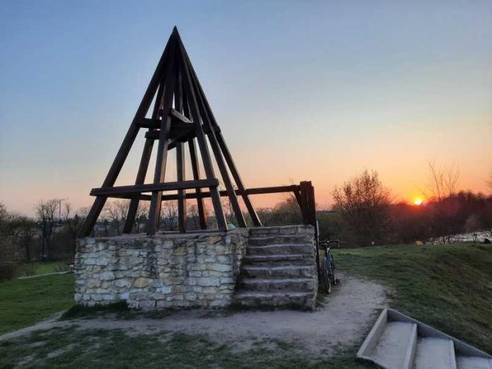 Curiosità di Praga La più piccola torre panoramica italia praga one way